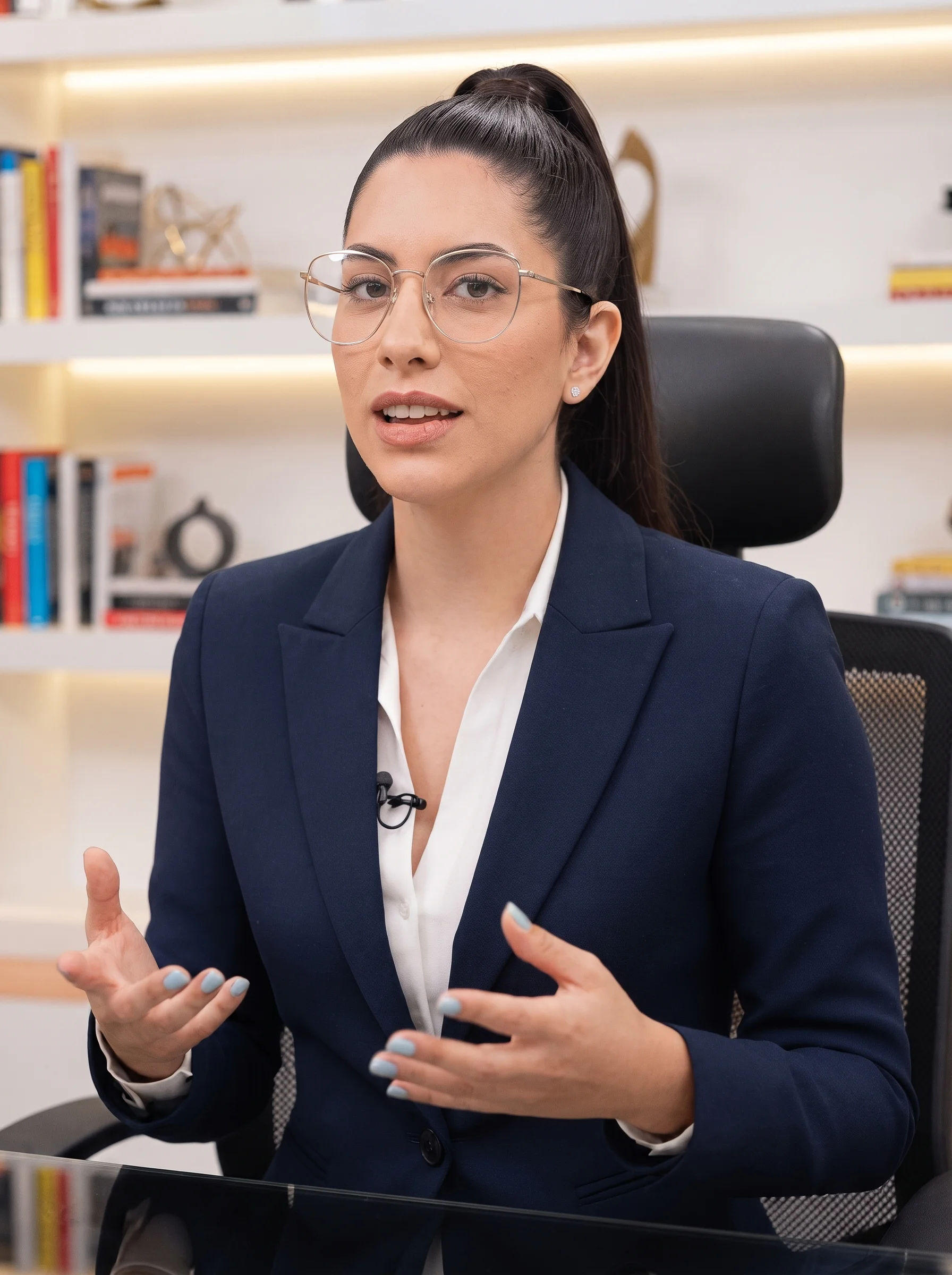 Detetive Leila Campos, especialista em relacionamentos